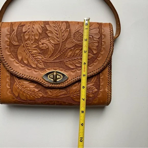 Vintage Hand Tooled Leather Shoulder Bag - Picture 7 of 8